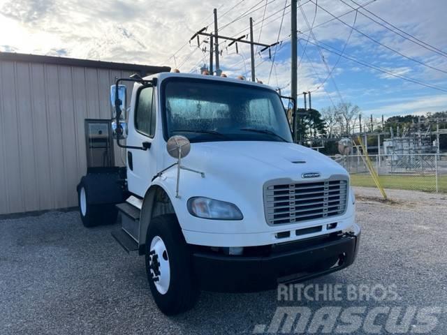 Freightliner BUSINESS CLASS M2 106 Tractor Units