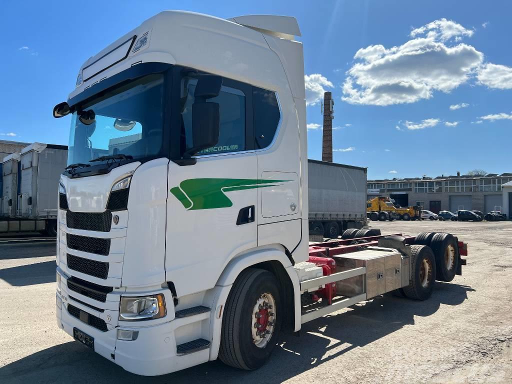 Scania S580B6X2NB EURO6, full air, 9T front axel!! Chassis Cab trucks