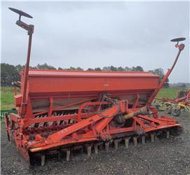 Kuhn integra 4m G II