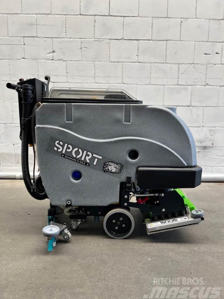 Factory Cat Edge Sport Sweepers