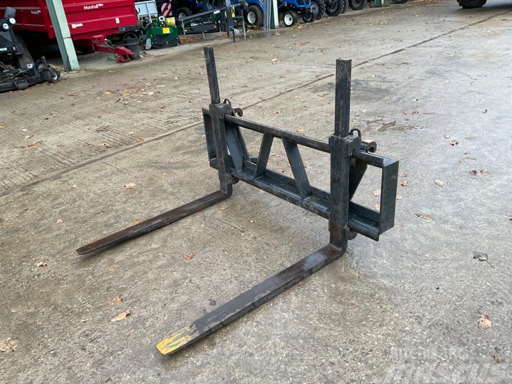Quicke PALLET FORKS Other tractor accessories