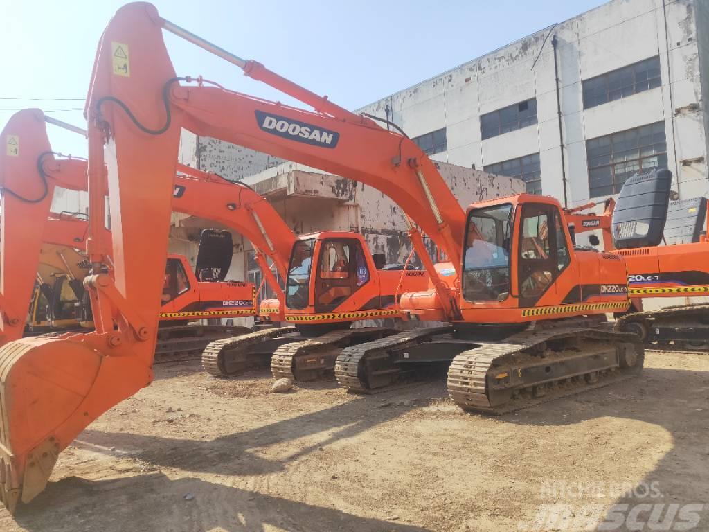 Doosan DH220LC-7 Crawler excavators