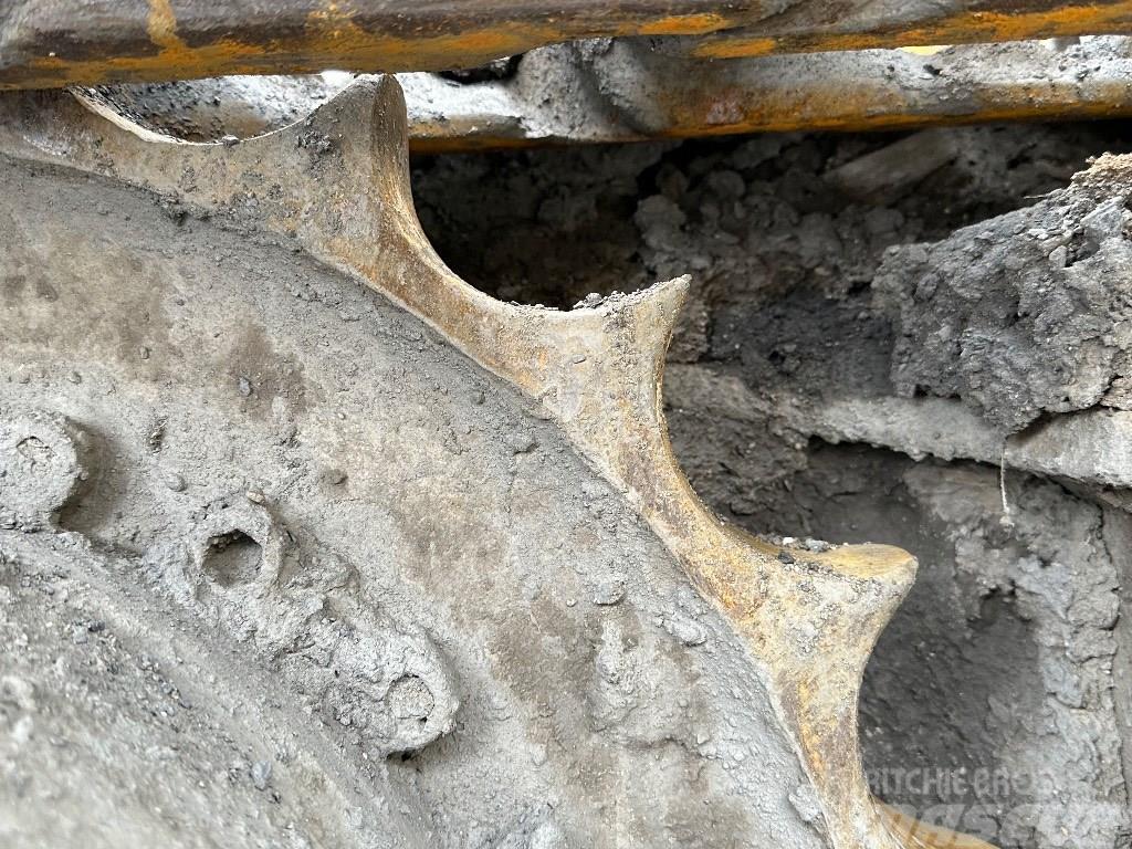 John Deere 160 LC Crawler excavators