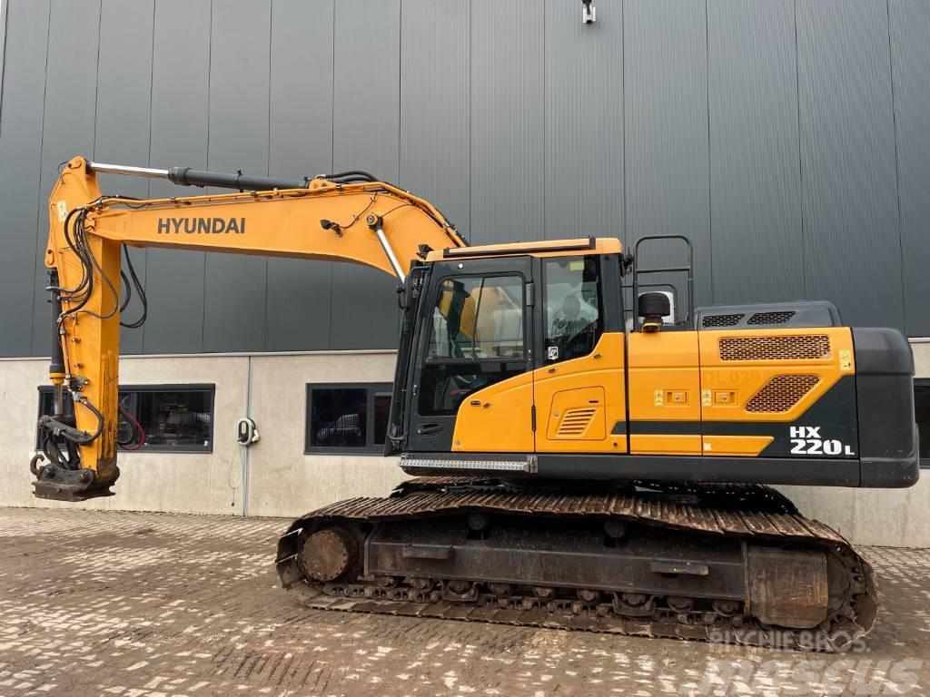 Hyundai HX220L Crawler excavators