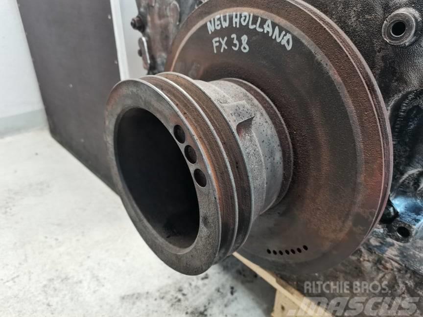 New Holland FX 38 {  belt pulley  Fiat Iveco 8215.42} Engines