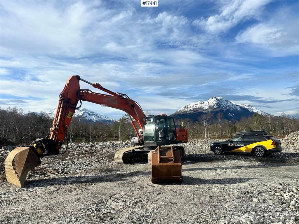 Hitachi ZX210LC-5B Tracked excavator w/ Newly overhauled R Crawler excavators