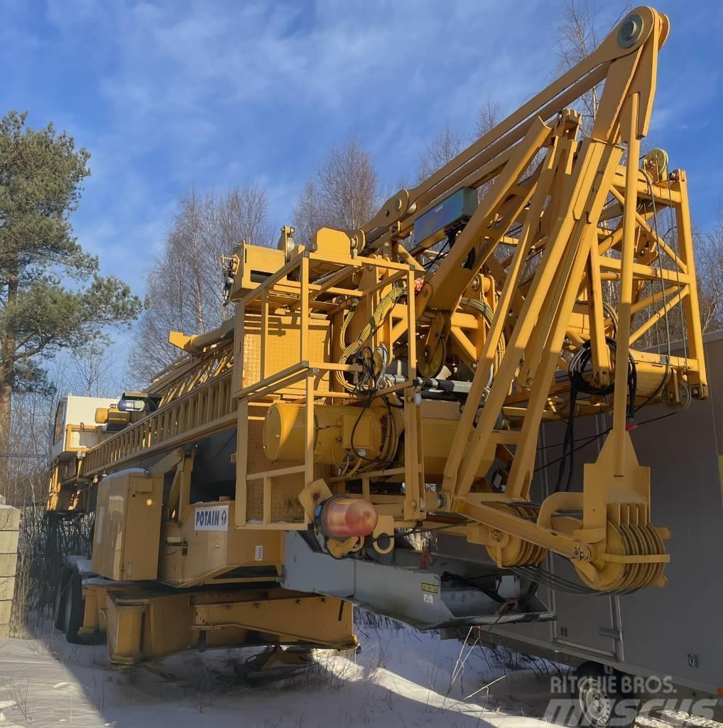 Potain HDT 80 Selferecting crane with undercarriage Tower cranes