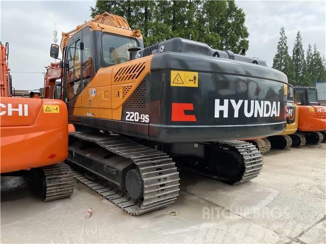 Hyundai Robex 220 LC-9 Crawler excavators