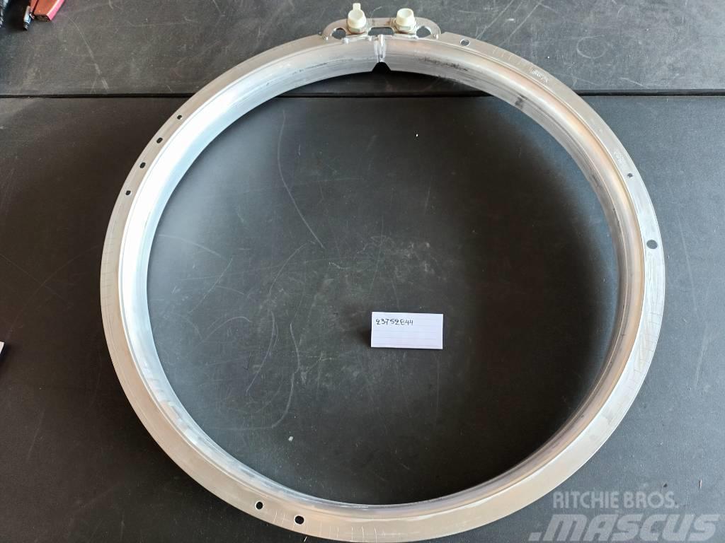 Volvo FAN RING 23752844 Other components