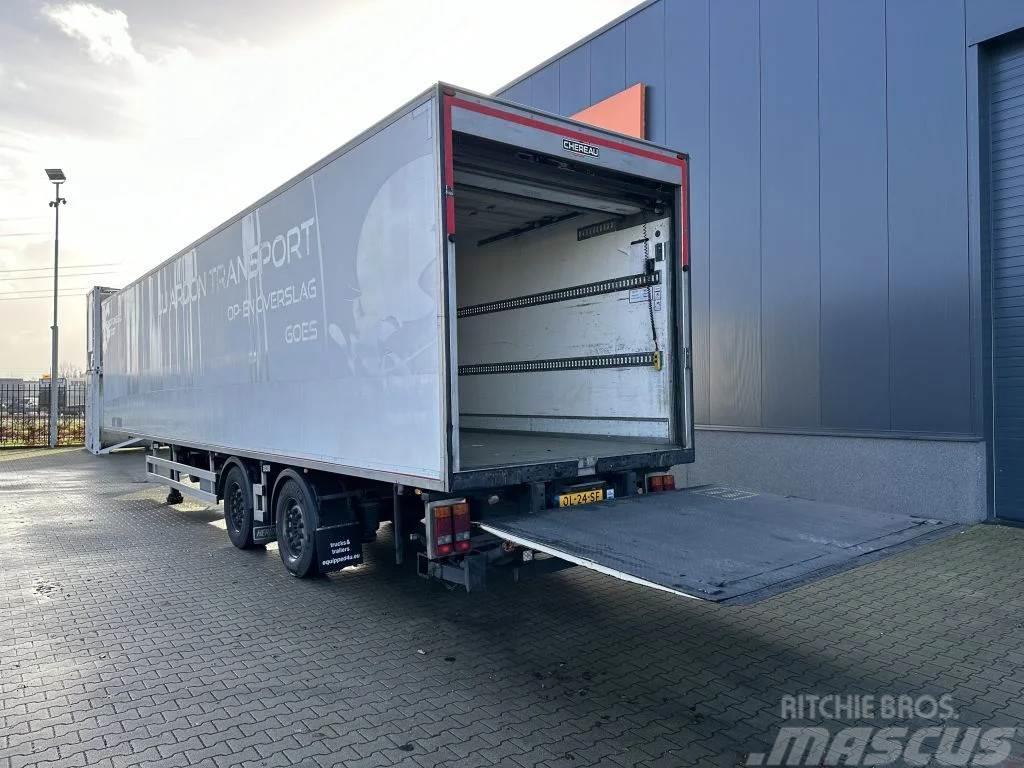 Chereau Carrier Vector 1550 CITY, tail-lift, steering-axle Temperature controlled semi-trailers