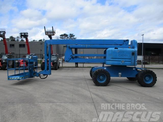 Genie Z60/34 (105) Compact self-propelled boom lifts