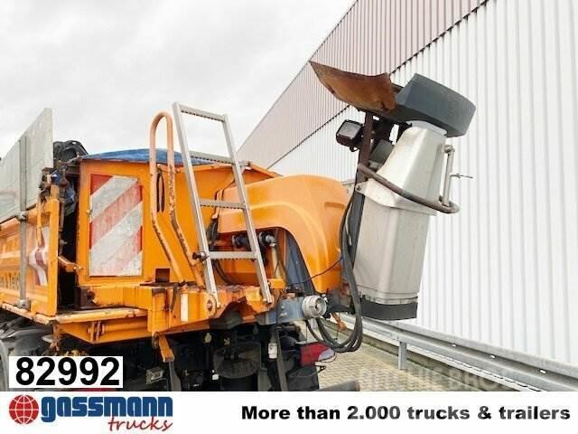 Schmidt BST 3000 S20-24 VAXN Salzstreuer Other tractor accessories