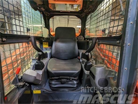 Kubota SVL90 Skid steer loaders