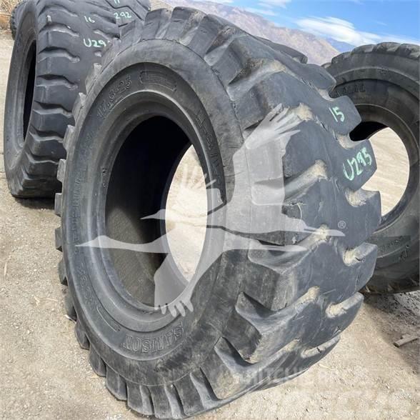 Samson 17.5X25 Tyres, wheels and rims