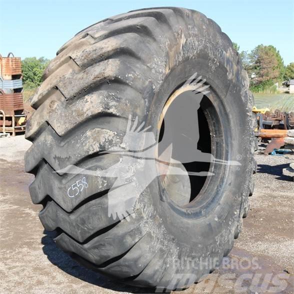 Toyo 33.25x35 Tyres, wheels and rims