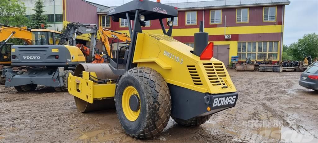 Bomag BW211D-3 Single drum rollers