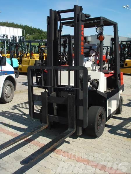 Nissan NH01A15 Forklift trucks - others