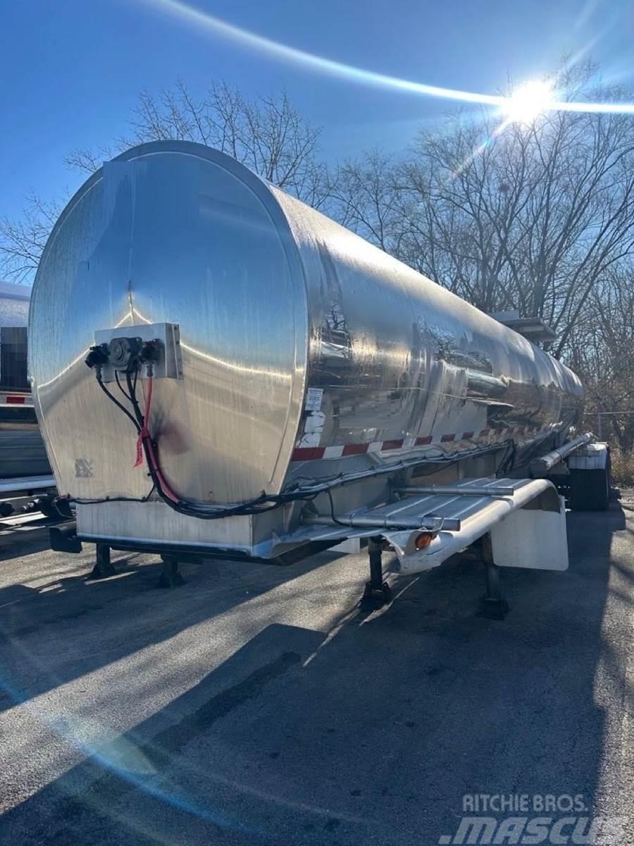 Brenner 4800 GALLON - CONICAL - FOOD GRADE POTABLE Tanker trailers