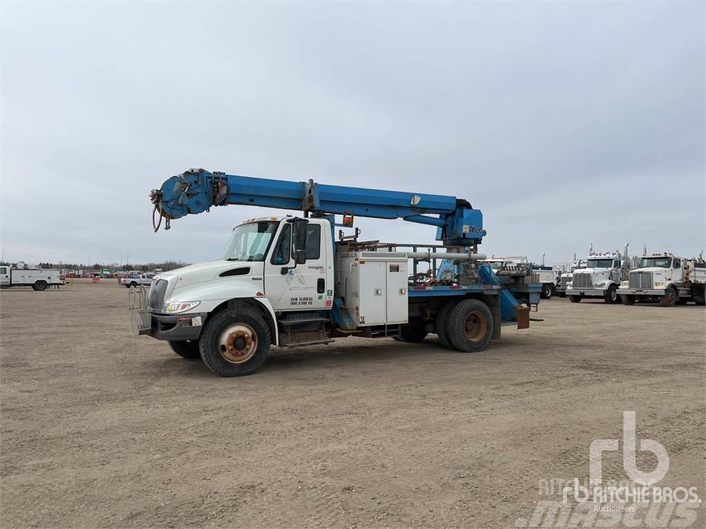 International 4300 Mobile drill rig trucks