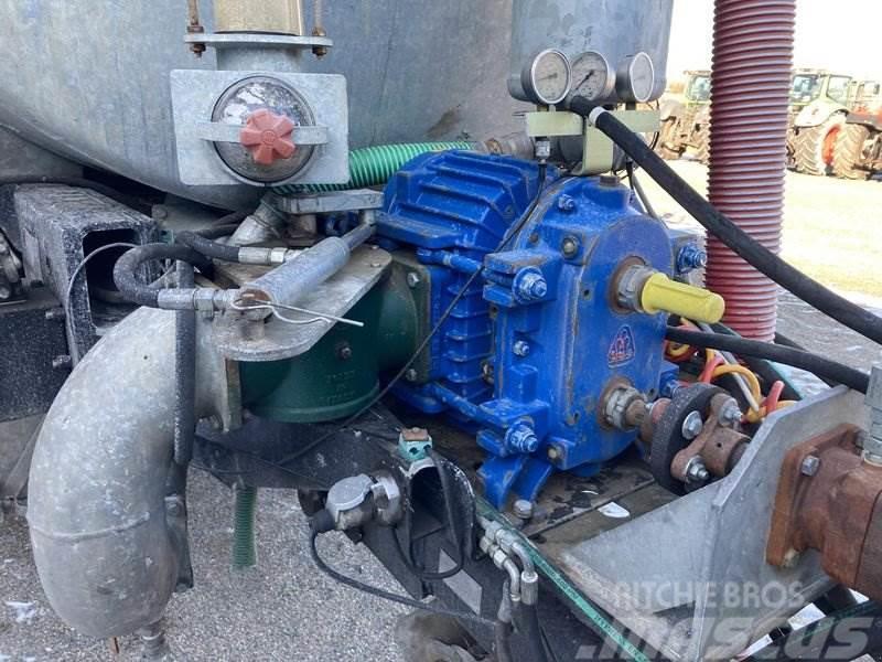 Pomot T525 Pumps and mixers