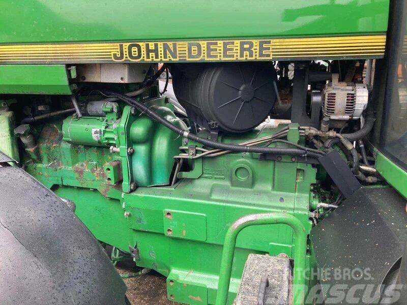 John Deere 8200 Tractors