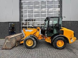 CAT 906H2