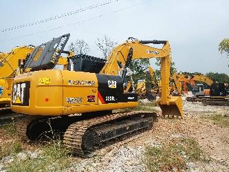 CAT 323D2