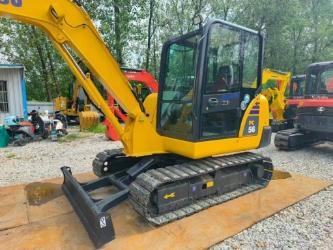 Komatsu PC 56