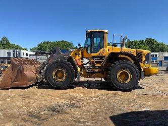 Volvo L 220 F