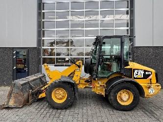 CAT 907H