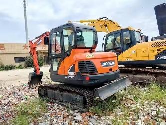 Doosan DX 60