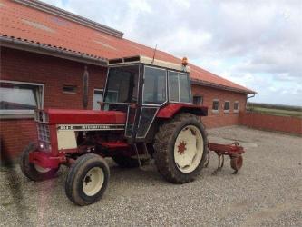 Case IH 844