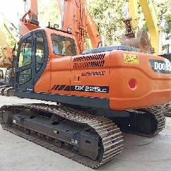 Doosan dx225