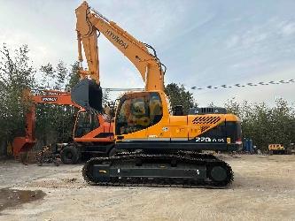 Hyundai R220