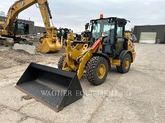 CAT 906