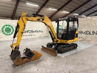 CAT 302,5