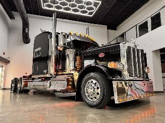 Peterbilt 389