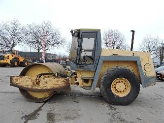 Bomag BW213D-2