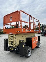 JLG RT4769