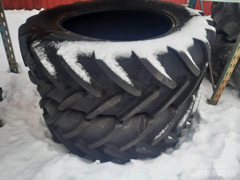 BKT 540/65R38 Banden, wielen en velgen