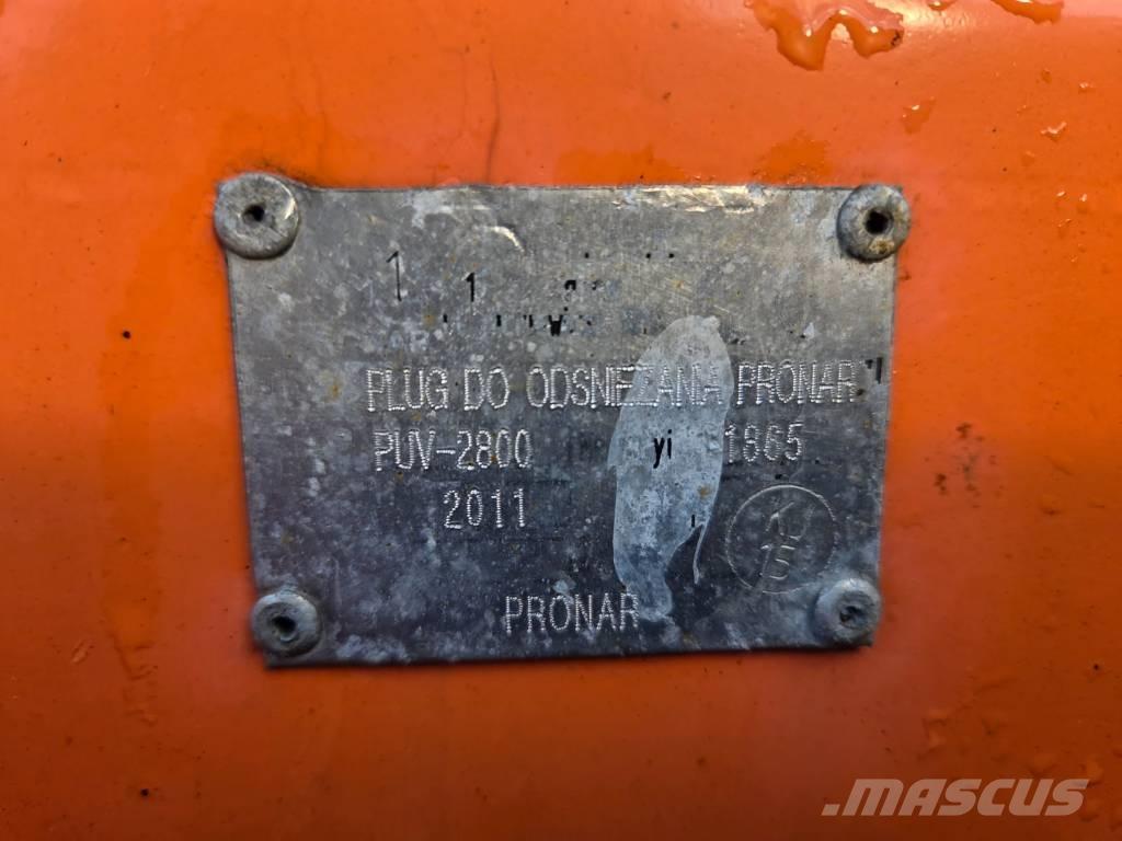 Pronar PUV 2800 Sneeuwschuivers en -ploegen