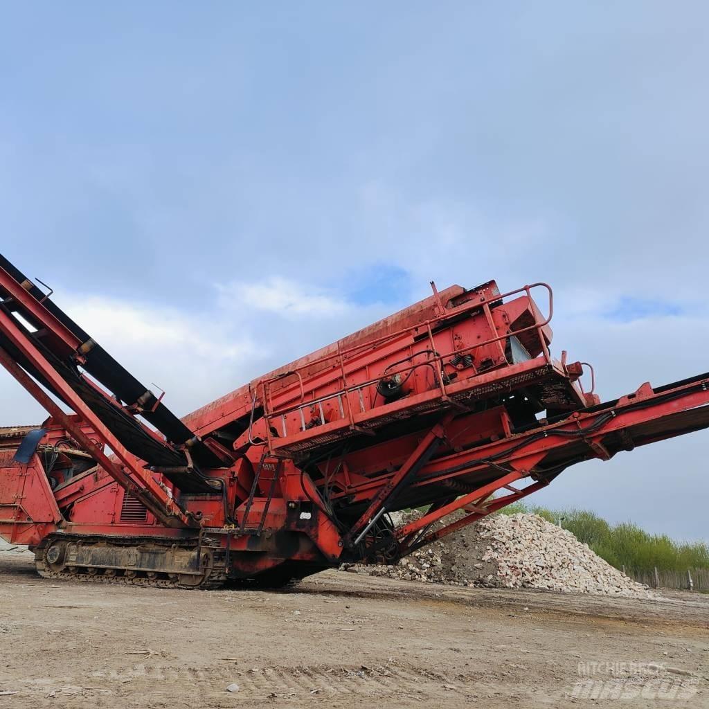 Terex Finlay 683 Mobiele zeefinstallaties