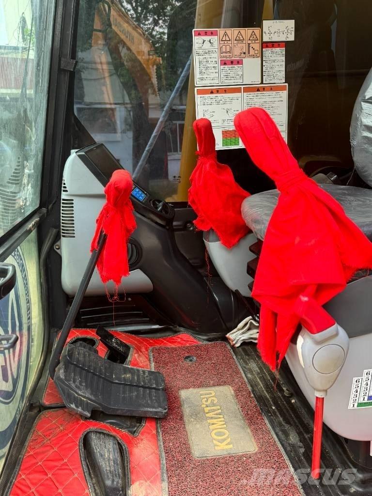 Komatsu PC 200-8 Midigraafmachines 7t - 12t