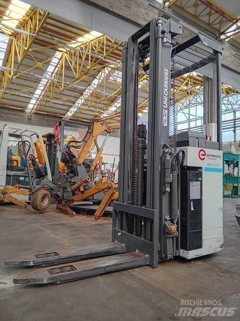 UniCarriers AJN 160 Zelfrijdende stapelaars
