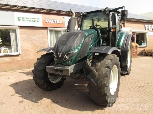 Valtra T174 ACTIVE Tractoren