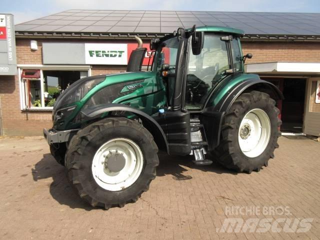 Valtra T174 ACTIVE Tractoren