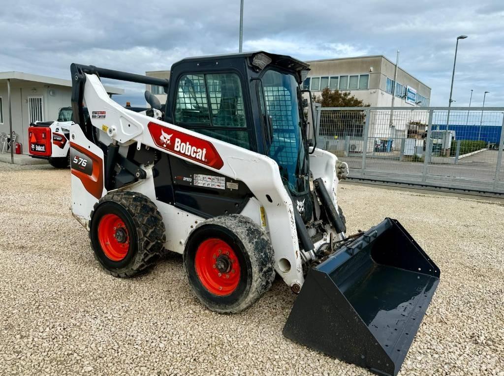 Bobcat S 76 Schrankladers