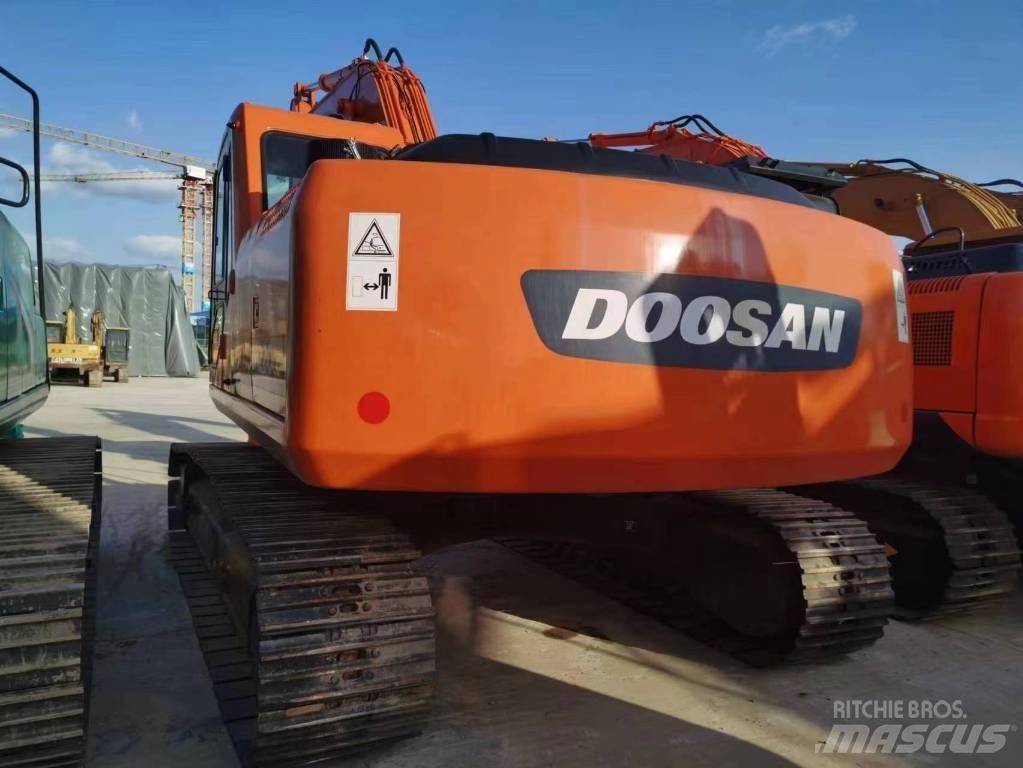 Doosan DH 220 Rupsgraafmachines