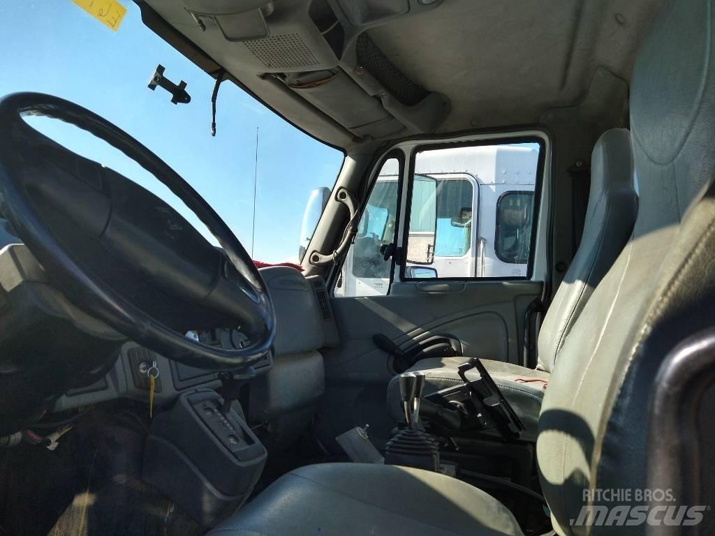 International 4400 Vuilniswagens