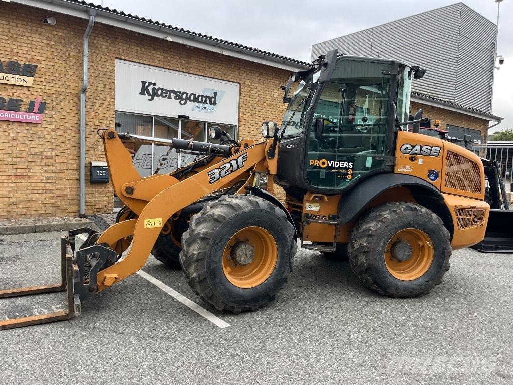 CASE 321 F Wielladers